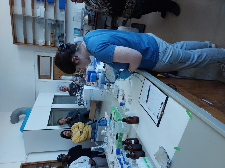 Dayna Collins lab demonstration